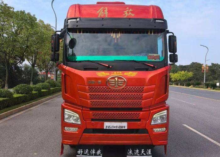 二手青岛解放 460马力 载货车