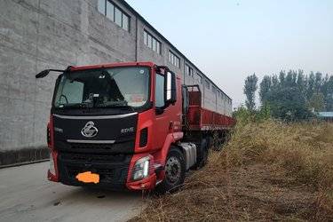 二手东风柳汽 乘龙H5 460马力 6X4 牵引车(低顶)(国六) 双驱 潍柴二手牵引车 黄牌