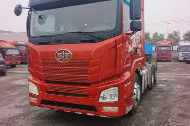 二手青岛解放 JH6重卡 质惠版 510马力 6X4 牵引车(国六) 双驱 潍柴二手牵引车 黄牌