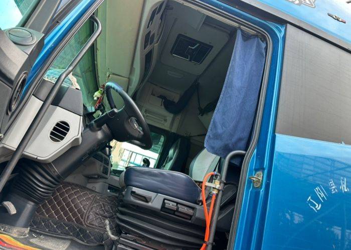 二手欧曼重卡(原福田欧曼) 320马力 载货车