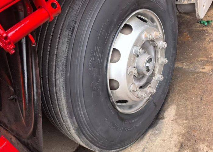 二手青岛解放 460马力 载货车
