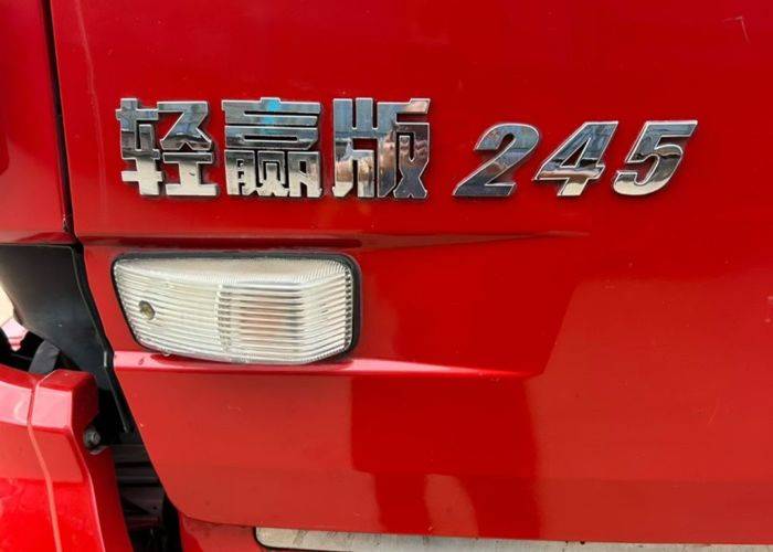 二手东风商用车 245马力 载货车