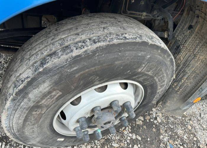 二手欧曼重卡(原福田欧曼) 320马力 载货车