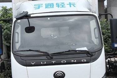 二手宇通轻卡T5 金刚版 4X2 4.08米单排纯电动冷藏车 深澜128kWh  二手电动卡车电动冷藏车