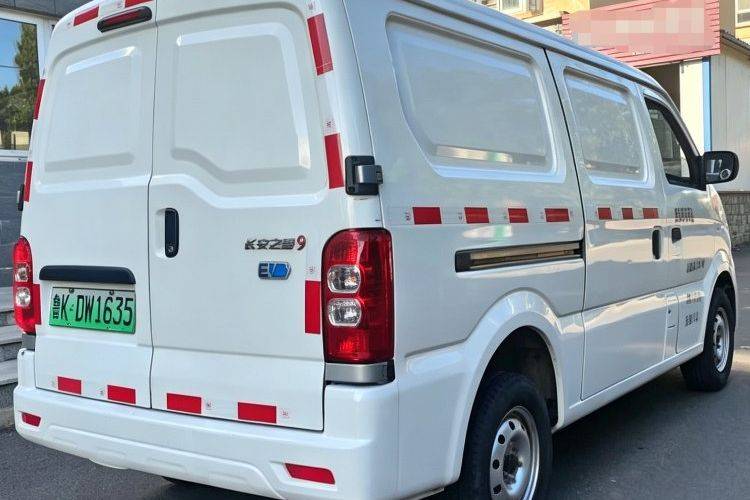 二手长安凯程 103马力 封闭货车