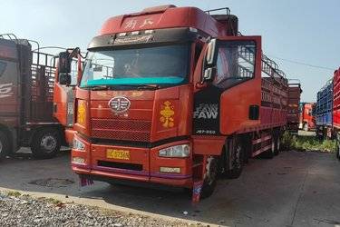 二手一汽解放 J6P重卡 绿通版 350马力 8X4 9.5米载货车(国五) 前四后八 锡柴二手载货车 黄牌