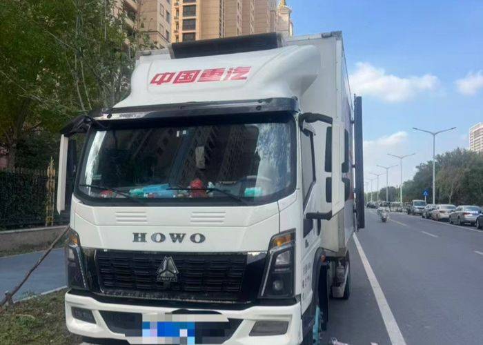 二手重汽HOWO轻卡 160马力 专用车
