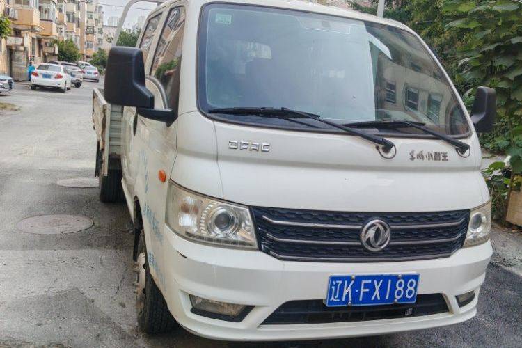 二手东风小霸王 113马力 载货车