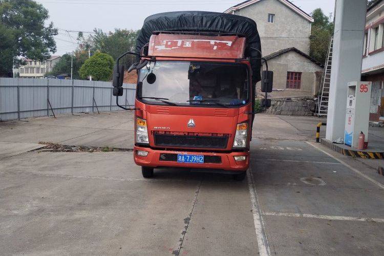 二手重汽HOWO轻卡 160马力 载货车