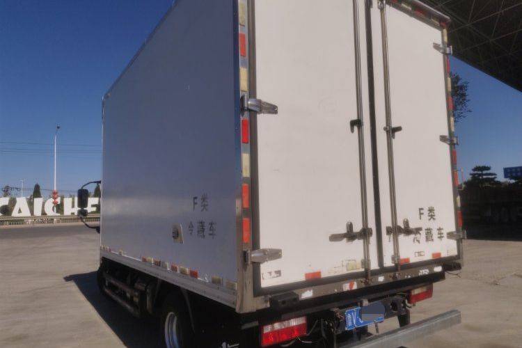 二手一汽解放轻卡 156马力 专用车