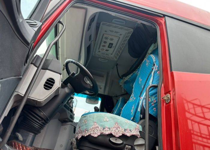 二手欧曼重卡(原福田欧曼) 490马力 载货车