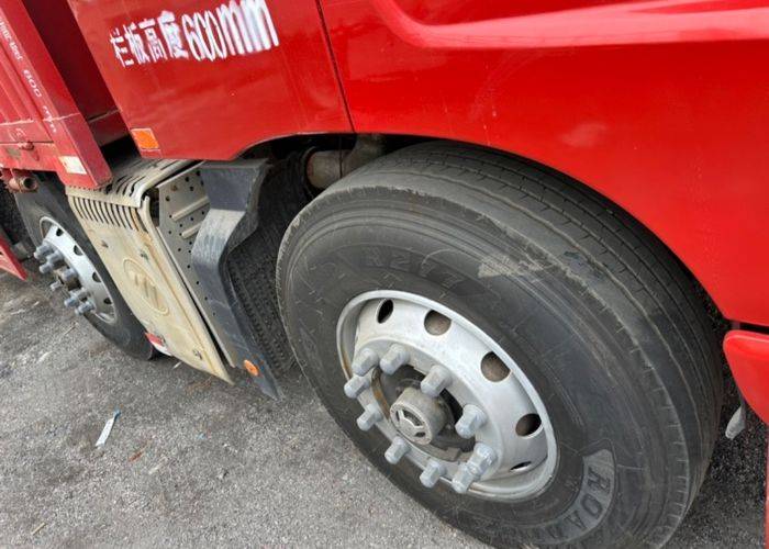 二手欧曼重卡(原福田欧曼) 490马力 载货车