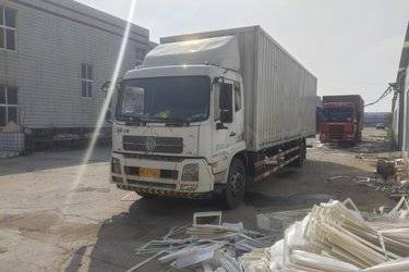 二手东风商用车 天锦重卡 210马力 4X2 9.6米厢式载货车(国五) 单桥 东风股份二手载货车 黄牌