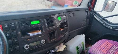 一汽解放 260马力 载货车