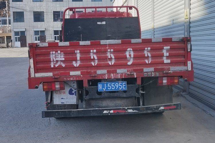 二手重汽HOWO轻卡 170马力 载货车
