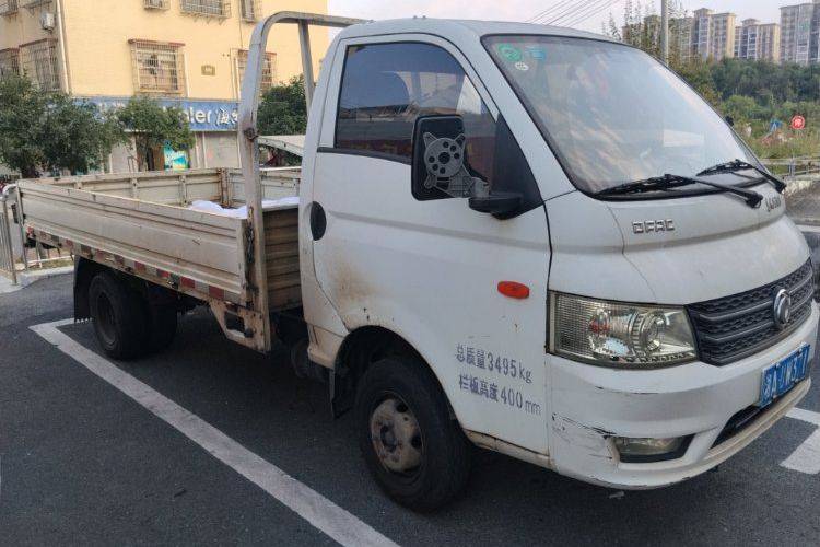 二手东风小霸王 113马力 载货车