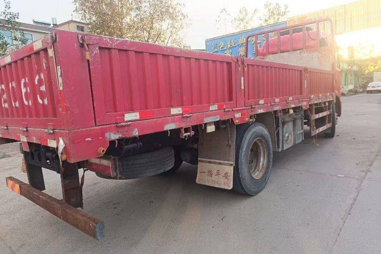 二手江淮格尔发 200马力 载货车