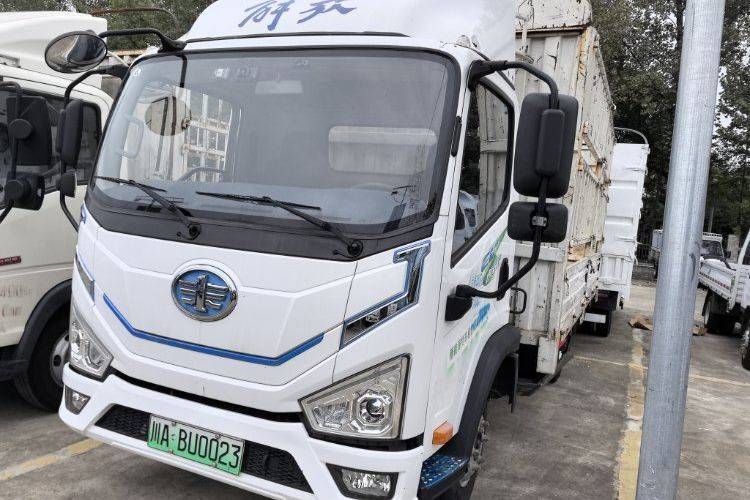 二手一汽解放轻卡 100.46Wh 电动卡车