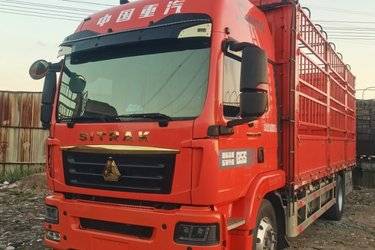 二手中国重汽 汕德卡SITRAK G5S重卡 290马力 4X2 6.75米AMT自动档仓栅式载货车(国六) 单桥 曼二手载货车 黄牌