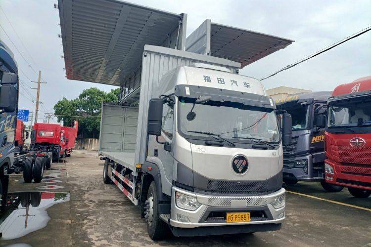 二手福田欧航 240马力 载货车