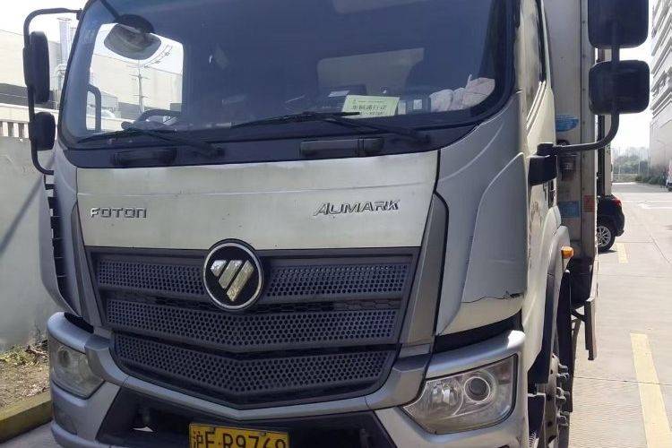 二手福田欧马可 182马力 载货车