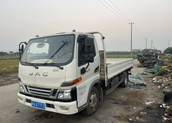 二手江淮骏铃 140马力 载货车