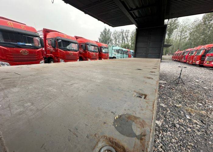 二手重汽豪沃(HOWO) 0马力 载货车