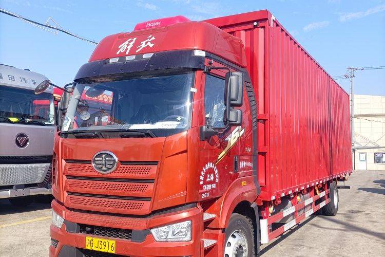 二手一汽解放 260马力 载货车