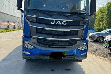 二手江淮 格尔发A5W重卡 270马力 6X2 9.5米厢式载货车(国五) 前四后四 云内动力二手载货车 黄牌