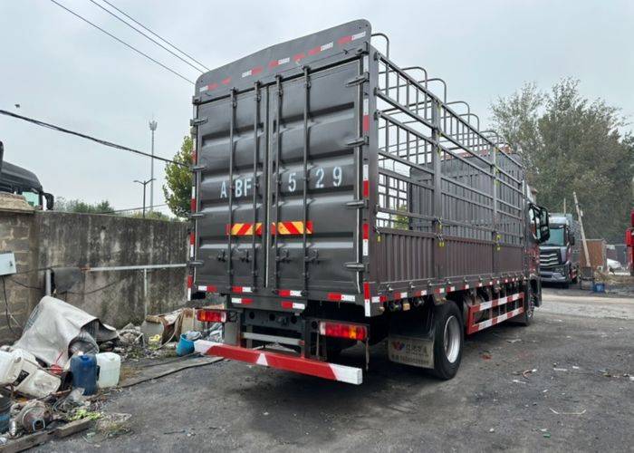 二手欧曼重卡(原福田欧曼) 350马力 载货车