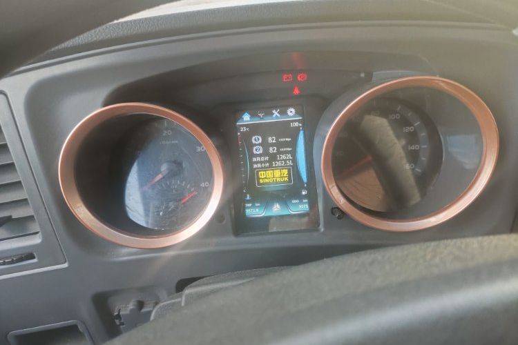 二手重汽HOWO轻卡 170马力 载货车