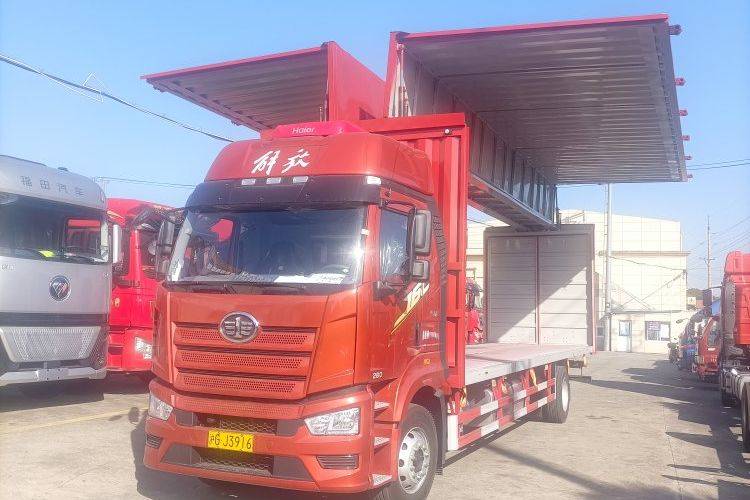 二手一汽解放 260马力 载货车