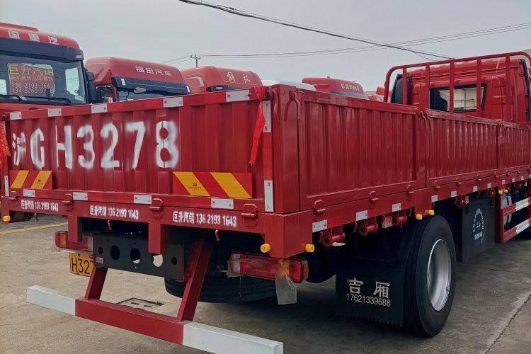 二手一汽解放 240马力 载货车