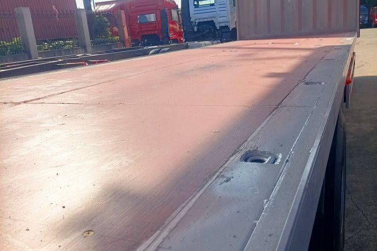 二手一汽解放 260马力 载货车