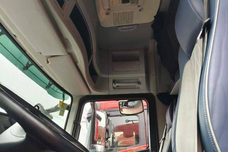 二手欧曼重卡(原福田欧曼) 460马力 载货车