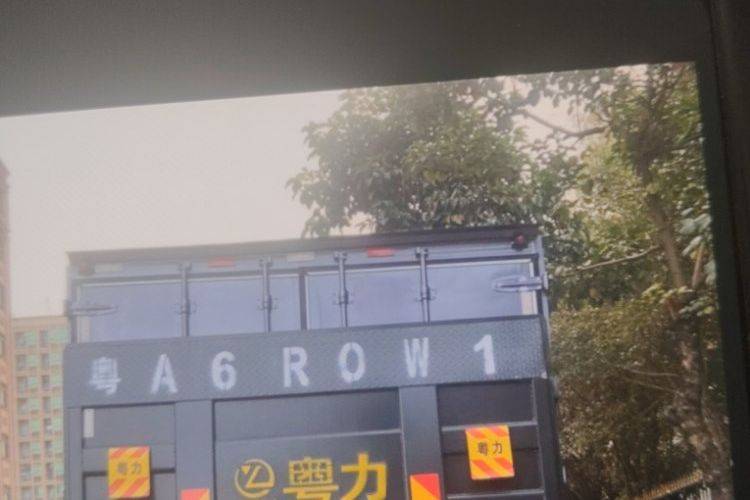 二手重汽HOWO轻卡 140马力 载货车