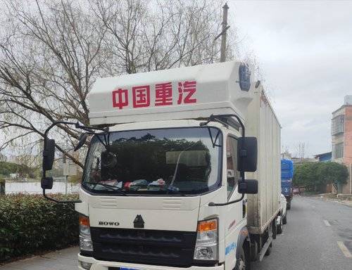 重汽HOWO轻卡 130马力 载货车