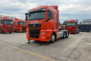 二手中国重汽 汕德卡SITRAK G7重卡 540马力 6X4 AMT自动挡牵引车(国六)(液缓)(国六) 双驱 曼二手牵引车 黄牌