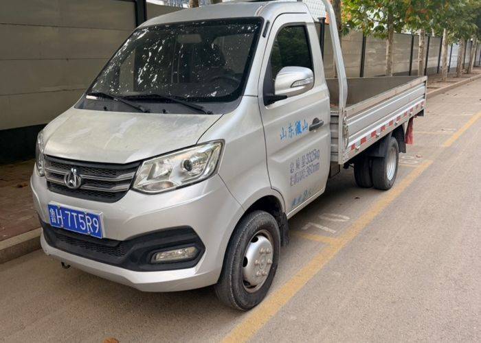 二手长安跨越 122马力 载货车