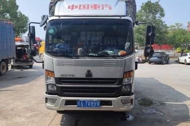 二手中国重汽HOWO 悍将M 150马力 4.15米单排仓栅式轻卡(国六) 单桥 潍柴二手载货车 蓝牌