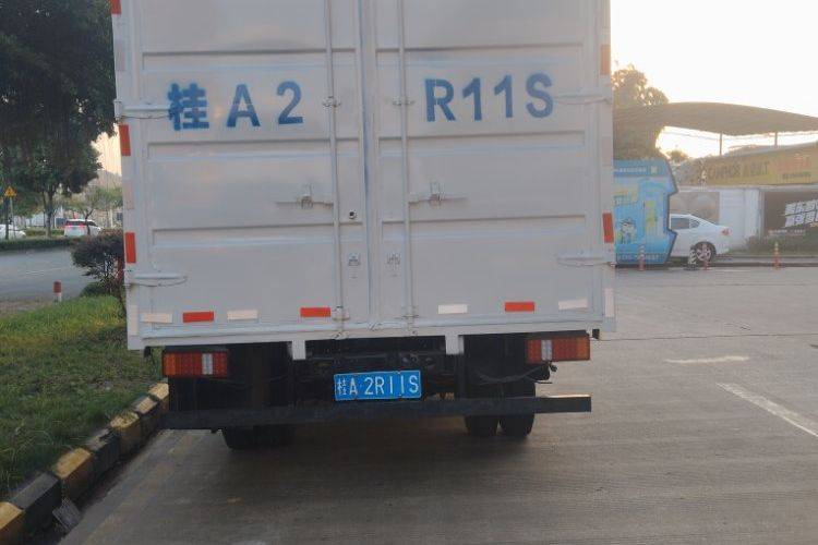 二手陕汽商用车 150马力 载货车