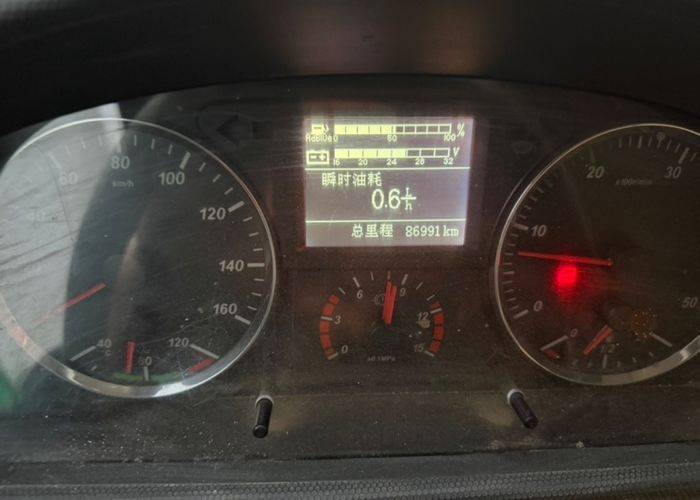 二手一汽解放轻卡 110马力 载货车