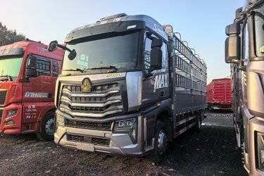 二手中国重汽 HOWO MAX 290马力 4X2 6.75米仓栅式载货车(国六) 单桥 曼二手载货车 黄牌