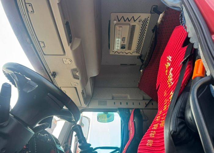 二手一汽解放 460马力 载货车