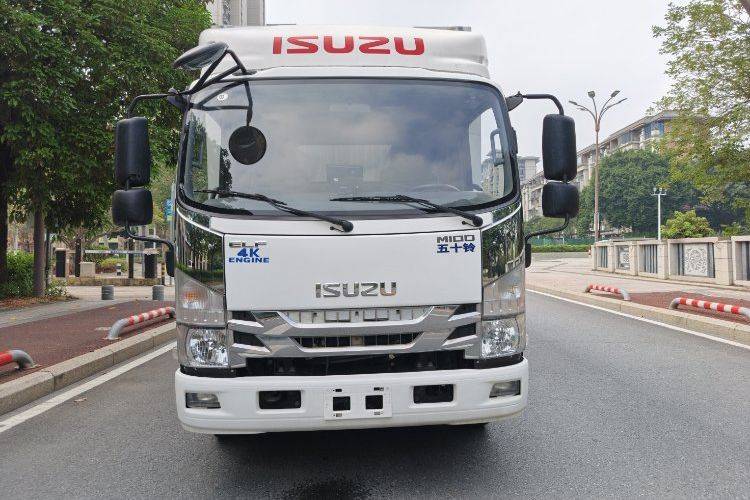 庆铃五十铃 132马力 载货车