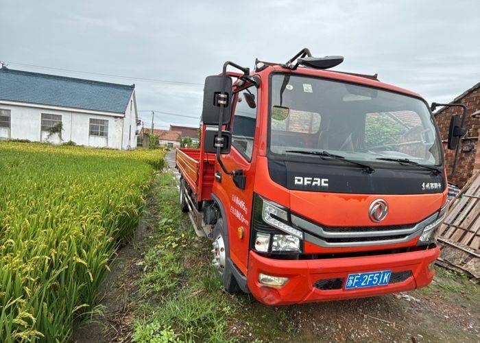 二手东风多利卡 136马力 自卸车