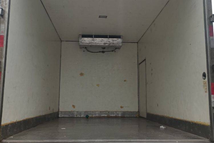 二手重汽豪曼 160马力 专用车