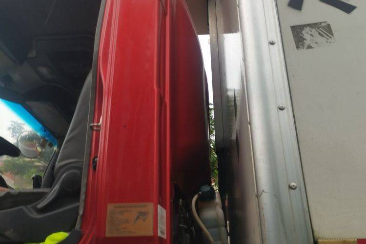 二手重汽豪曼 160马力 专用车