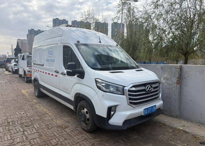 二手上汽大通 150马力 专用车