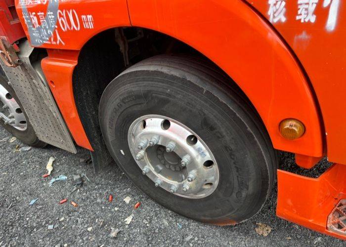 二手重汽汕德卡 480马力 载货车